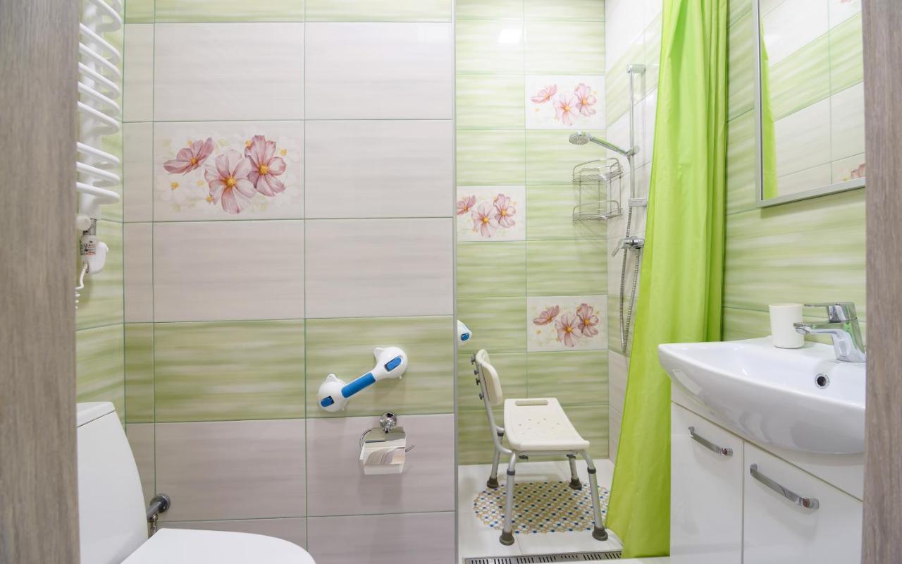 Colored Balloons - 3 Bedrooms, 3 Bathrooms, Equipped Large Apartments Liov Exterior foto