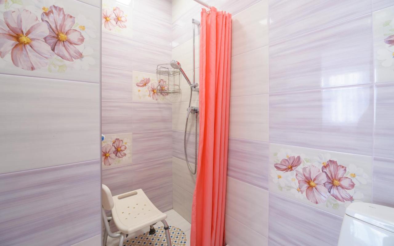 Colored Balloons - 3 Bedrooms, 3 Bathrooms, Equipped Large Apartments Liov Exterior foto